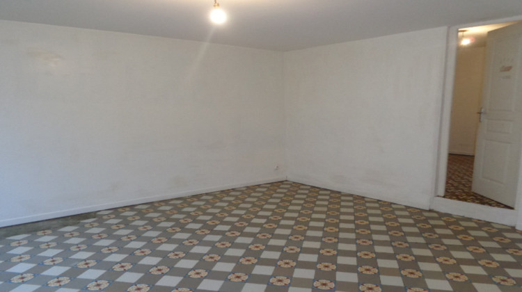 Ma-Cabane - Location Maison VIBRAYE, 54 m²