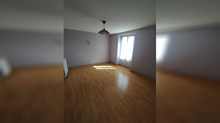 Ma-Cabane - Location Maison VIBRAYE, 68 m²