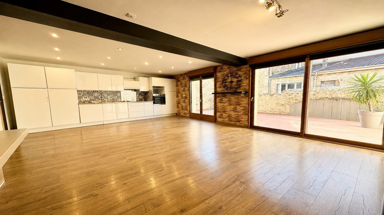Ma-Cabane - Location Maison Vic-le-Comte, 111 m²