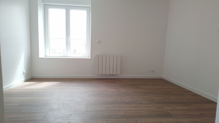 Ma-Cabane - Location Maison VILDE-GUINGALAN, 121 m²