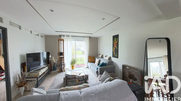 Ma-Cabane - Location Maison Villaines-les-Rochers, 118 m²