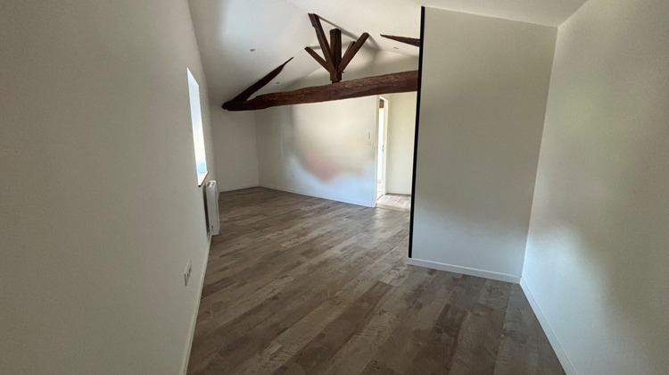 Ma-Cabane - Location Maison VILLARS-LES-DOMBES, 93 m²