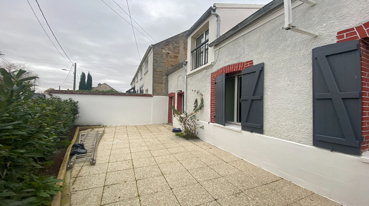 Ma-Cabane - Location Maison VILLE-SAINT-JACQUES, 77 m²