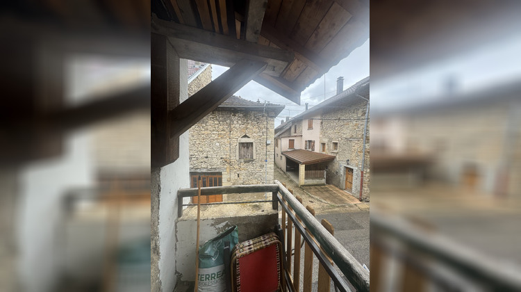 Ma-Cabane - Location Maison Villebois, 61 m²