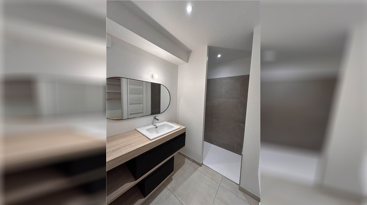 Ma-Cabane - Location Maison Villedieu, 76 m²