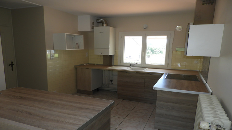 Ma-Cabane - Location Maison Villefranche-de-Rouergue, 80 m²