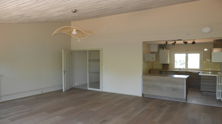 Ma-Cabane - Location Maison Villefranche-de-Rouergue, 80 m²