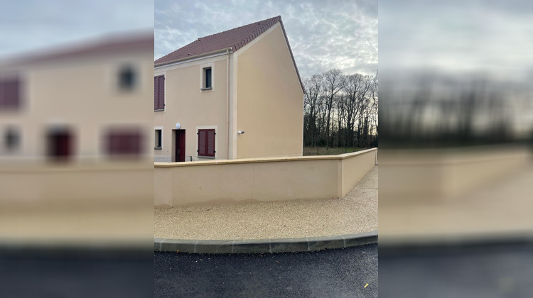 Ma-Cabane - Location Maison VILLEJUST, 88 m²