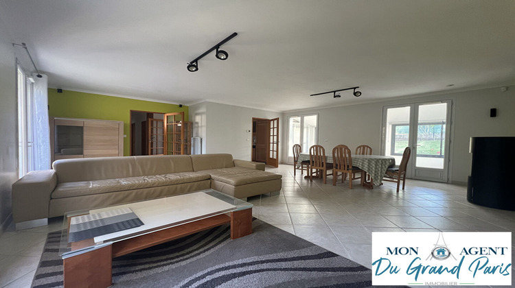 Ma-Cabane - Location Maison VILLEJUST, 122 m²