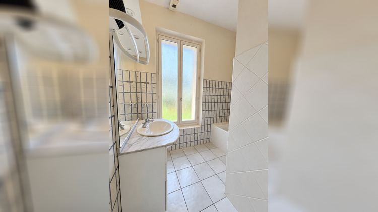 Ma-Cabane - Location Maison VILLEMADE, 91 m²