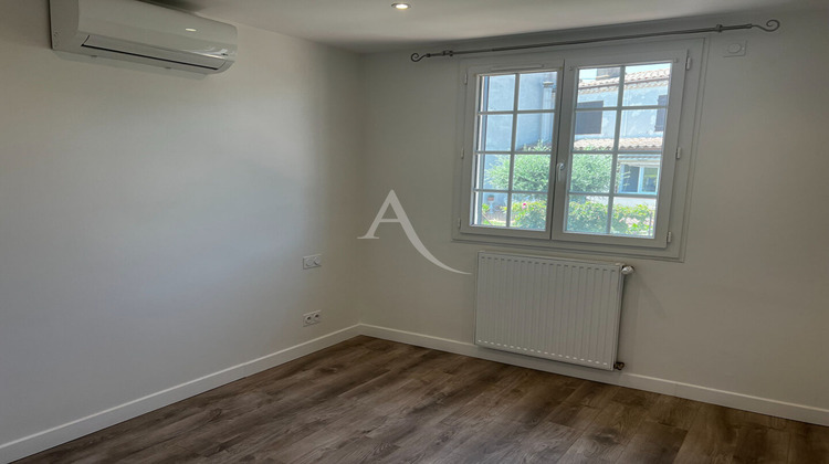 Ma-Cabane - Location Maison VILLEMOUSTAUSSOU, 77 m²
