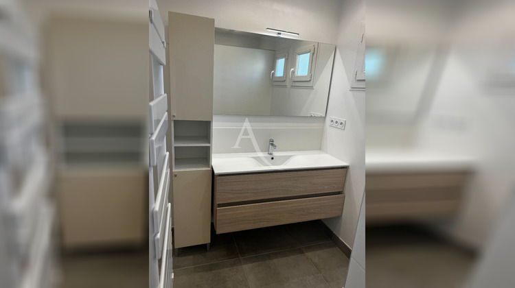Ma-Cabane - Location Maison VILLEMOUSTAUSSOU, 77 m²