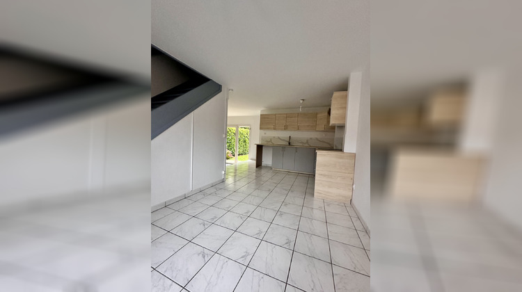 Ma-Cabane - Location Maison Villeneuve-d'Ascq, 73 m²