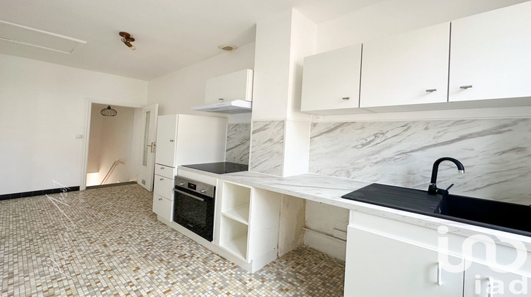 Ma-Cabane - Location Maison Villeneuve-la-Guyard, 70 m²