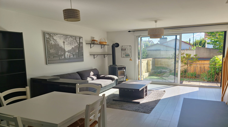 Ma-Cabane - Location Maison VILLENEUVE-LE-ROI, 79 m²