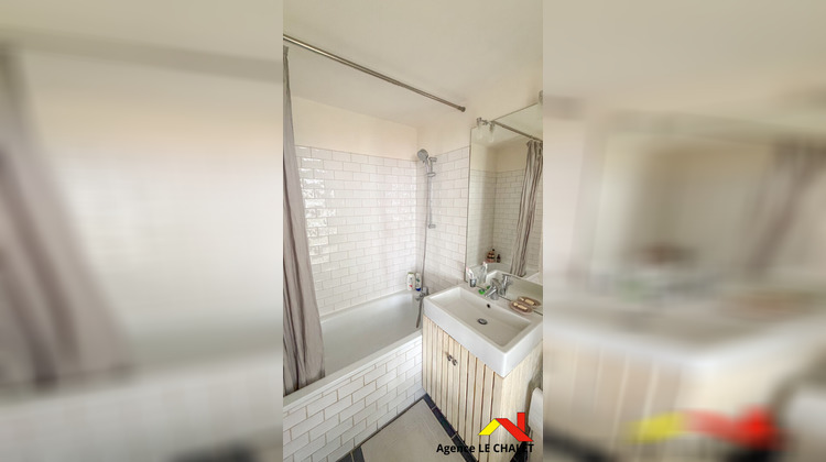 Ma-Cabane - Location Maison VILLENEUVE-LE-ROI, 49 m²