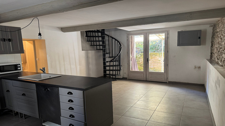 Ma-Cabane - Location Maison VILLENEUVE-LES-AVIGNON, 50 m²