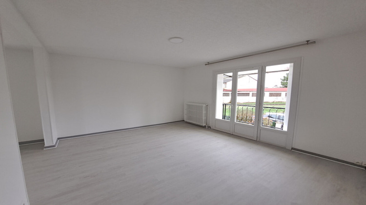 Ma-Cabane - Location Maison VILLENEUVE-SUR-LOT, 64 m²
