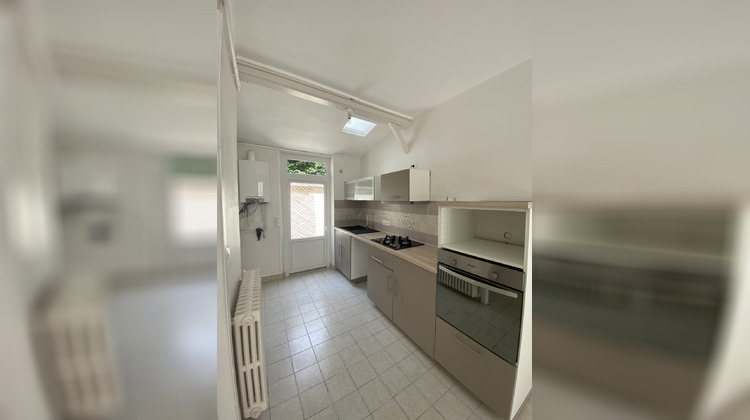 Ma-Cabane - Location Maison Villeneuve-sur-Yonne, 82 m²