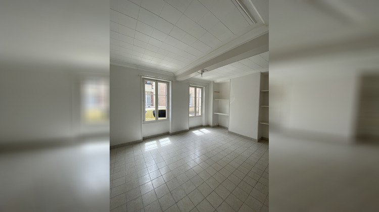 Ma-Cabane - Location Maison Villeneuve-sur-Yonne, 82 m²