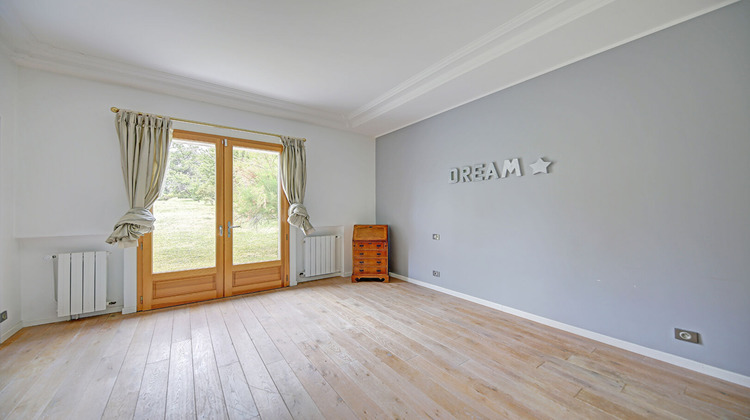 Ma-Cabane - Location Maison VILLENNES-SUR-SEINE, 352 m²