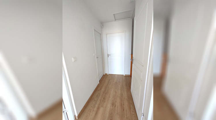 Ma-Cabane - Location Maison VILLERS-ALLERAND, 94 m²