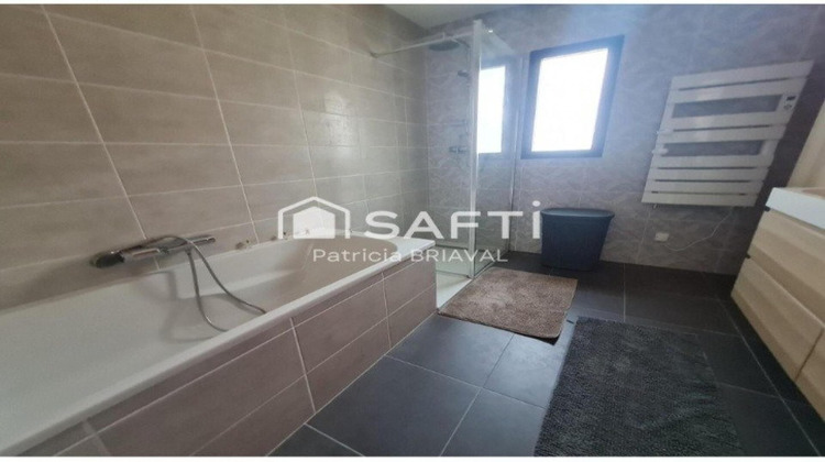 Ma-Cabane - Location Maison Villers-Au-Bois, 156 m²