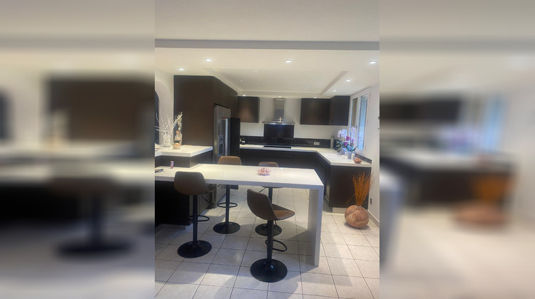 Ma-Cabane - Location Maison VILLERS-LE-LAC, 135 m²