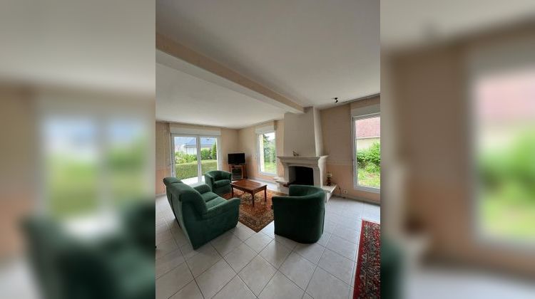 Ma-Cabane - Location Maison VILLONS-LES-BUISSONS, 142 m²