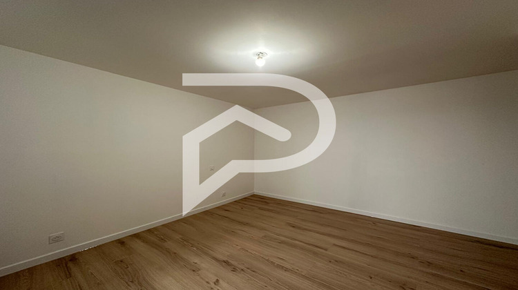 Ma-Cabane - Location Maison VINON-SUR-VERDON, 99 m²