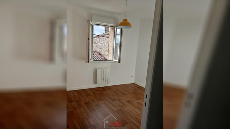 Ma-Cabane - Location Maison Violay, 90 m²