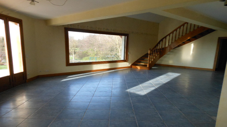 Ma-Cabane - Location Maison VIRIAT, 178 m²