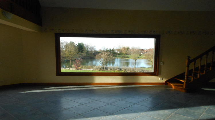 Ma-Cabane - Location Maison VIRIAT, 178 m²