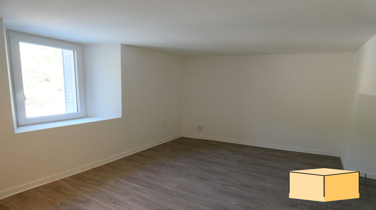 Ma-Cabane - Location Maison Virieu-le-Grand, 56 m²
