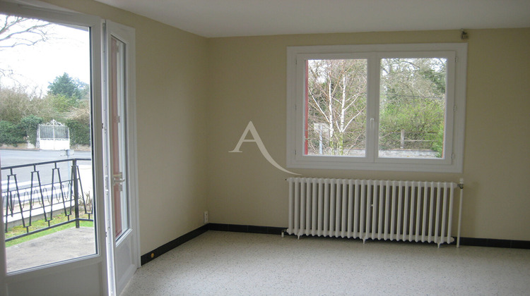 Ma-Cabane - Location Maison VITRY-AUX-LOGES, 65 m²