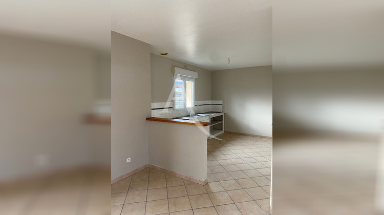Ma-Cabane - Location Maison VITRY-AUX-LOGES, 80 m²