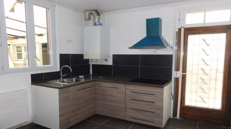 Ma-Cabane - Location Maison VITRY-SUR-SEINE, 68 m²