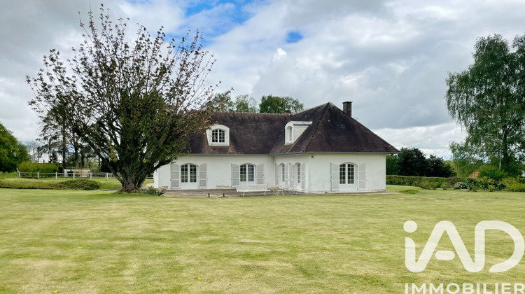 Ma-Cabane - Location Maison Vivières, 188 m²
