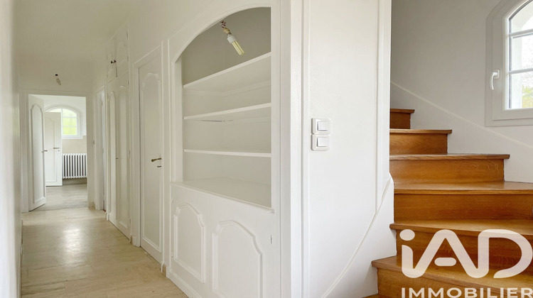 Ma-Cabane - Location Maison Vivières, 188 m²