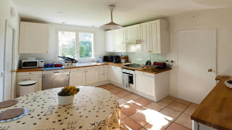 Ma-Cabane - Location Maison VOISINS-LE-BRETONNEUX, 180 m²