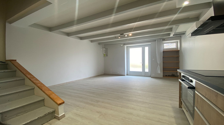 Ma-Cabane - Location Maison VOUILLE, 62 m²