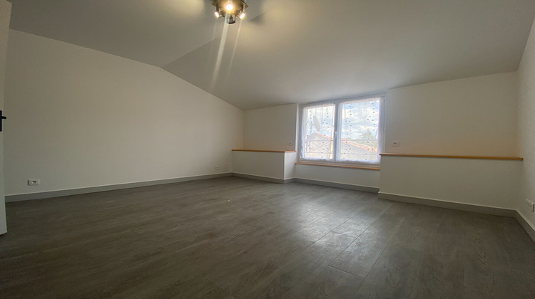 Ma-Cabane - Location Maison VOUILLE, 62 m²