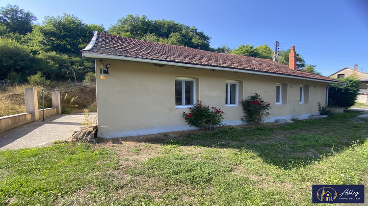 Ma-Cabane - Location Maison Ydes, 70 m²