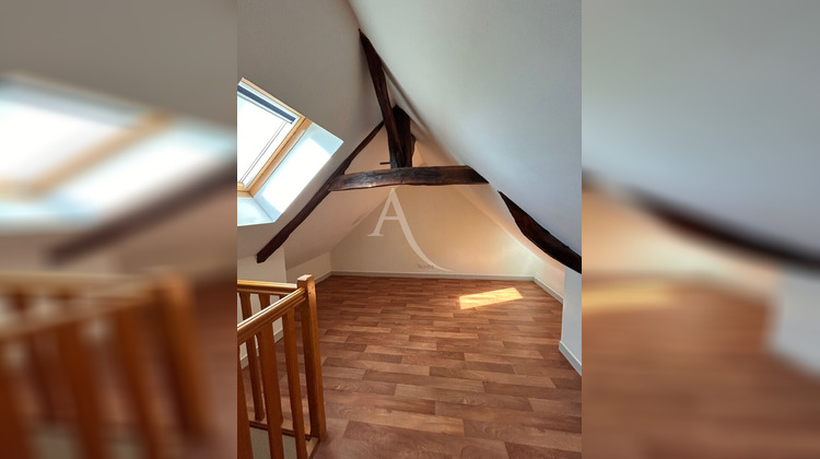 Ma-Cabane - Location Maison YVRE-L'EVEQUE, 98 m²