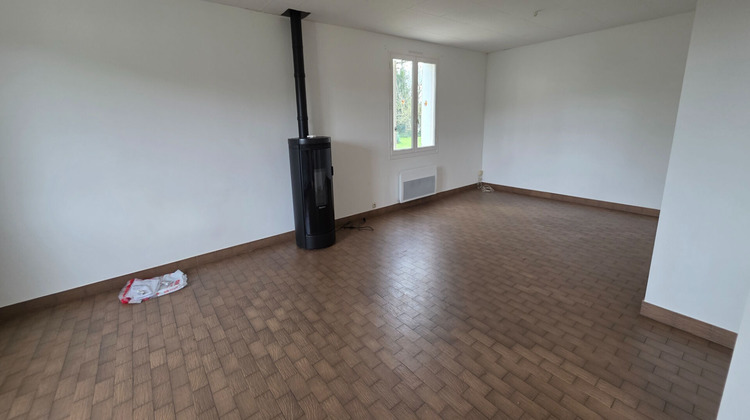 Ma-Cabane - Location Maison YZEURES-SUR-CREUSE, 78 m²