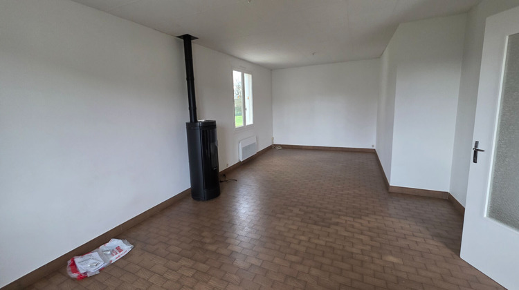 Ma-Cabane - Location Maison YZEURES-SUR-CREUSE, 78 m²