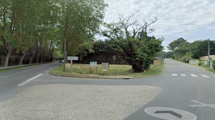 Ma-Cabane - Location Terrain Saint-Médard-d'Eyrans, 250 m²