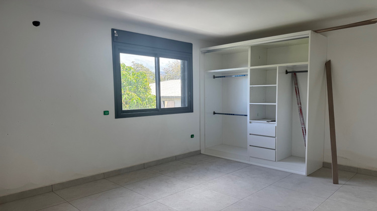 Ma-Cabane - Neuf Appartement Saint-Pierre, 47 m²