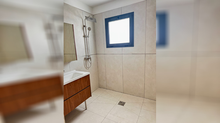 Ma-Cabane - Neuf Appartement Saint-Pierre, 47 m²