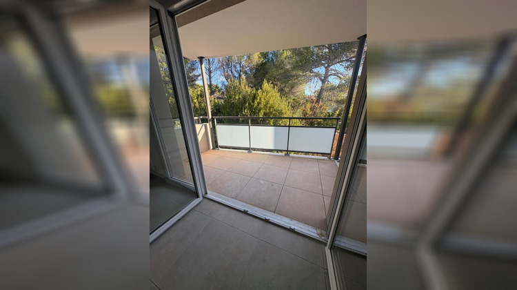 Ma-Cabane - Neuf Appartement VILLENEUVE LES AVIGNON, 47 m²